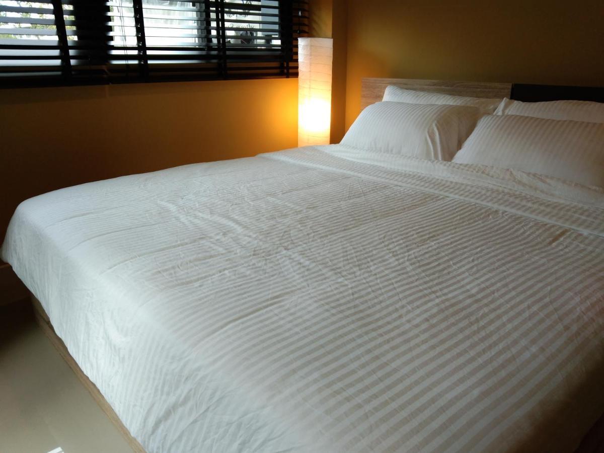 The Lantern Suites Ban Song Hong Exteriér fotografie
